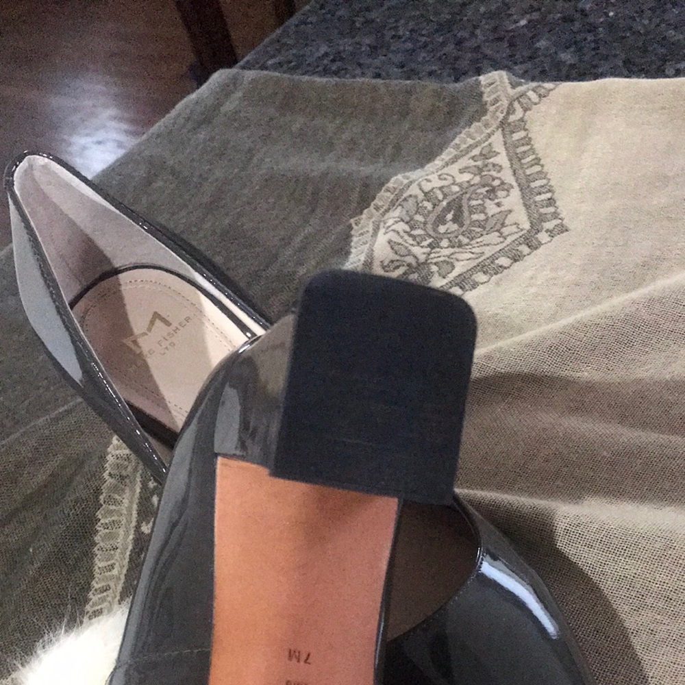 Shoes - Picture 5 of 5